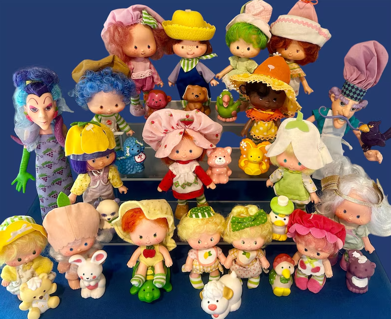 Vintage 1980s Strawberry Shortcake Complete Doll Set with Pets - Includes Kenner's Huckleberry, Blueberry Muffin, Café Olé & More - Rare Hard-to-Find Collection