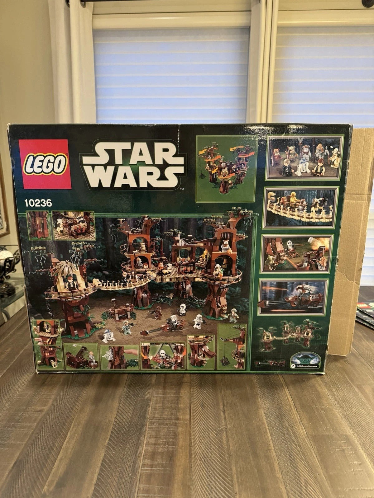 LEGO Star Wars Ewok Village (10236) – 100% Complete with All Minifigures Included